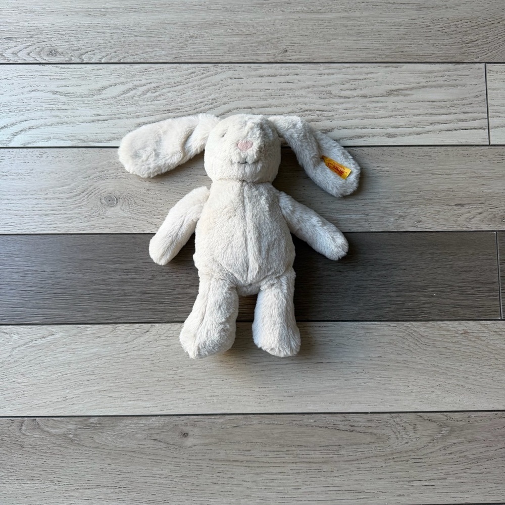 Steiff Hoppie Rabbit Light Gray 11”